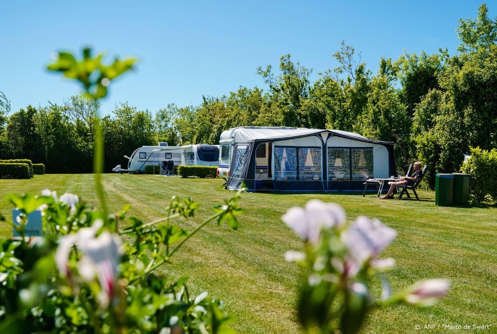 'Uitbetaling vakantiegeld laat door crisis vaker op zich wachten'
