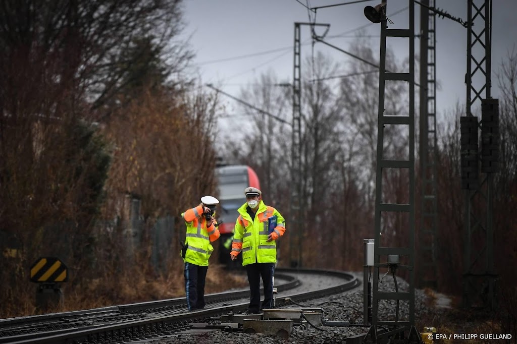 Doden en veel gewonden door ontsporen trein in Beieren