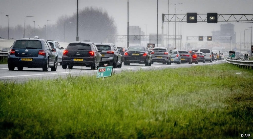 Kans op ergste file ooit op A12 van Den Haag naar Utrecht 