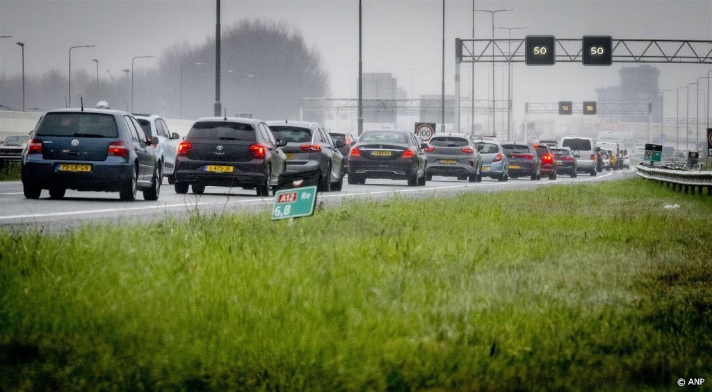 Kans op ergste file ooit op A12 van Den Haag naar Utrecht 