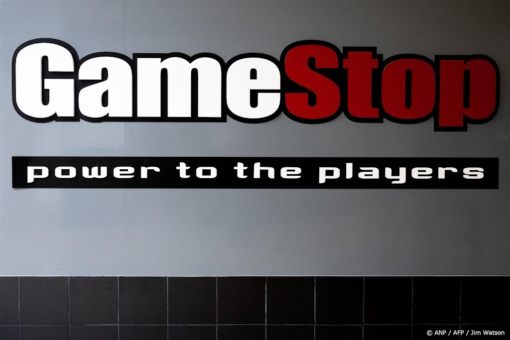 Kleine beleggers stutten koers GameStop op Wall Street