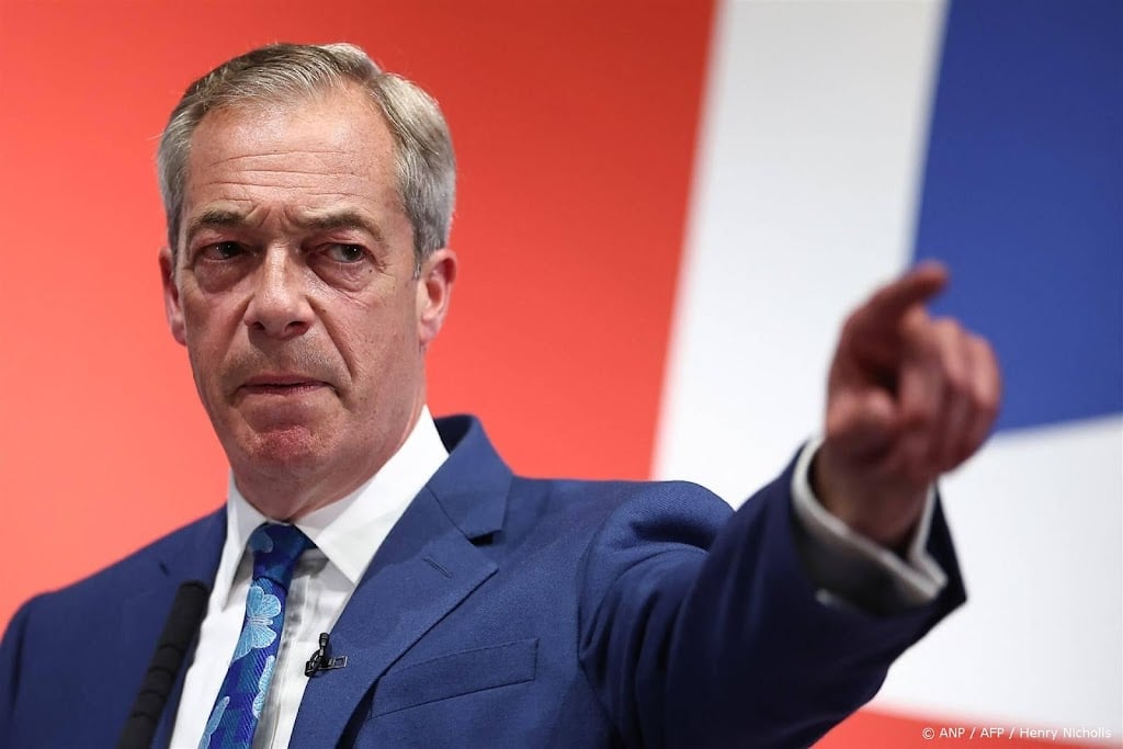 Mister Brexit Nigel Farage kondigt terugkeer in politiek aan
