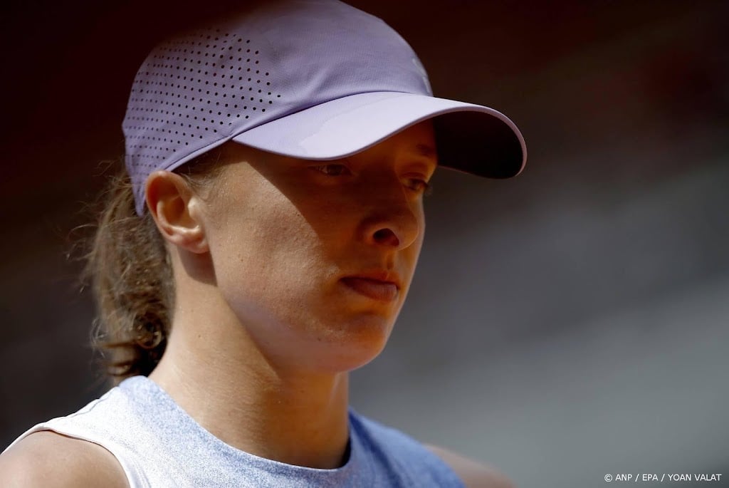 Swiatek tegen Sabalenka in halve finale Roland Garros