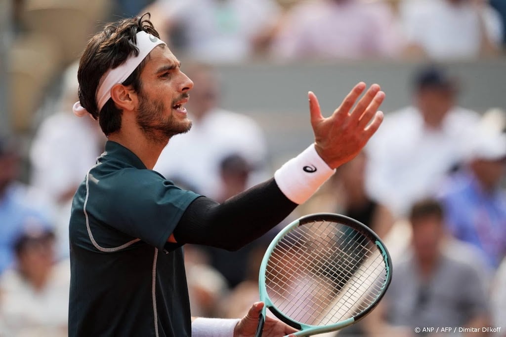 Musetti ten koste van Tiafoe naar laatste vier op Roland Garros 