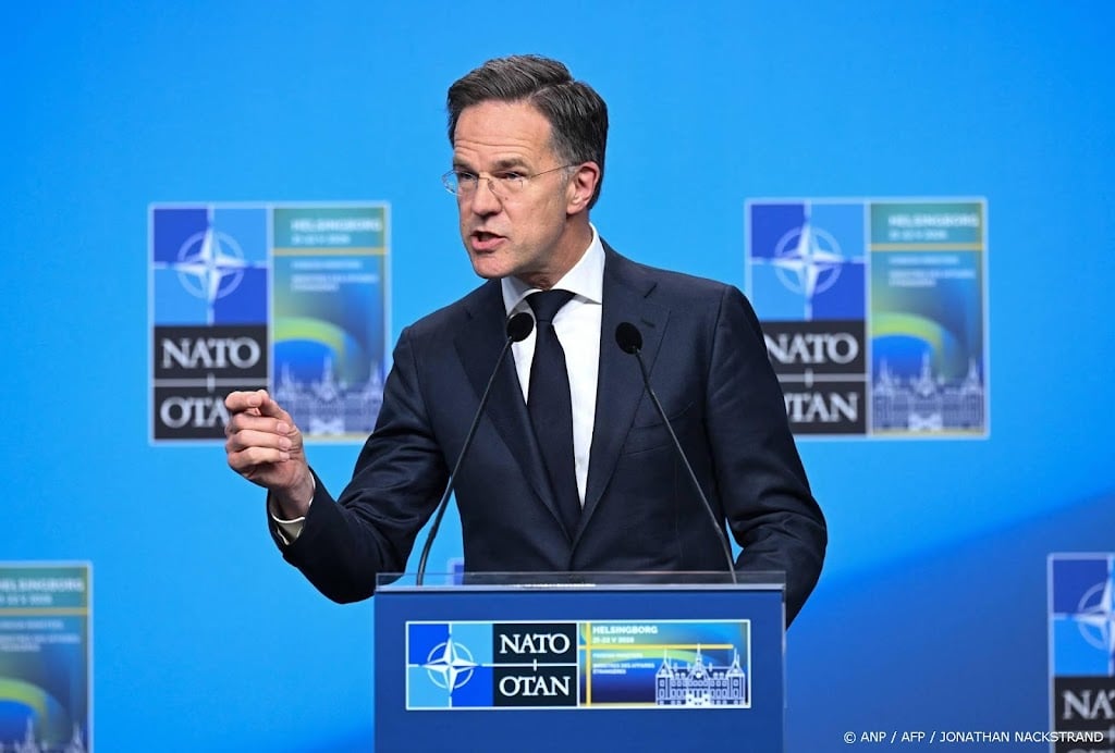 Rutte en NAVO-landen houden eerste NAVO-Oekraïne-raad in Kyiv