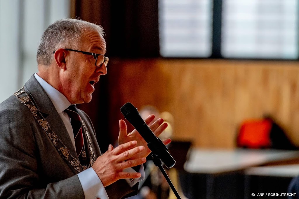 Gemeenteraad voor derde termijn burgemeester Aboutaleb