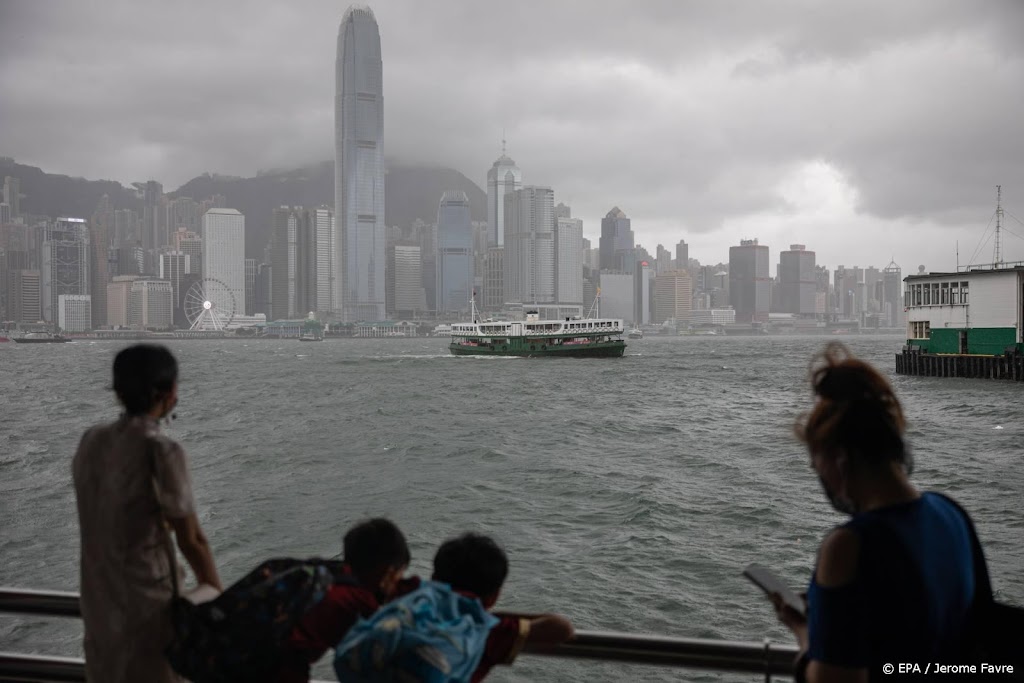 Autoriteiten somber over lot vermiste bemanning gezonken schip