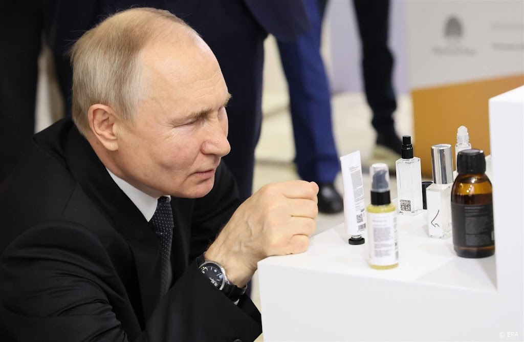 Poetin ook bij virtuele top Shanghai Samenwerkingsorganisatie