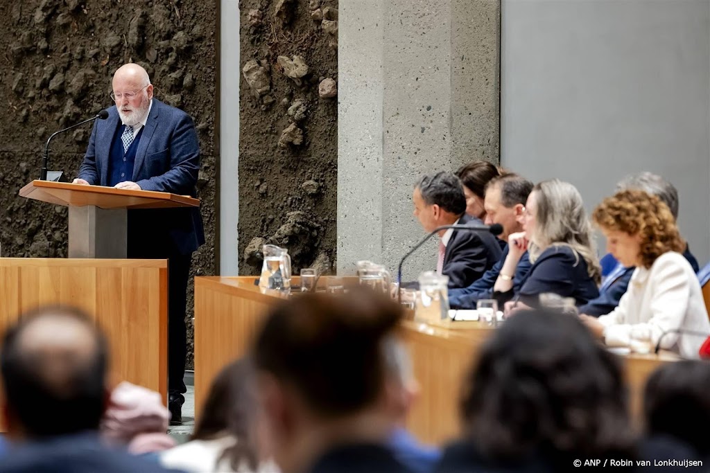 Timmermans zegt vertrouwen op in PVV-ministers Klever en Faber