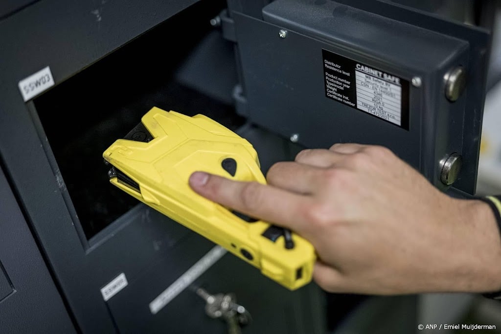Onderzoek: weinig risico op ernstig letsel bij inzet taser