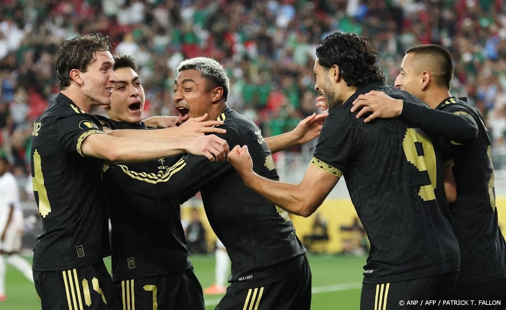 Voetballers Mexico en VS opnieuw in finale Gold Cup