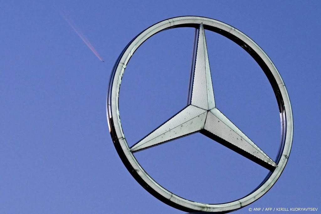 Werknemers Mercedes protesteren om bezuinigingen en banenverlies