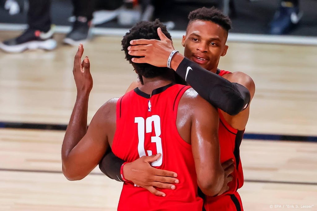 Westbrook leidt basketballers Rockets langs NBA-koploper Bucks