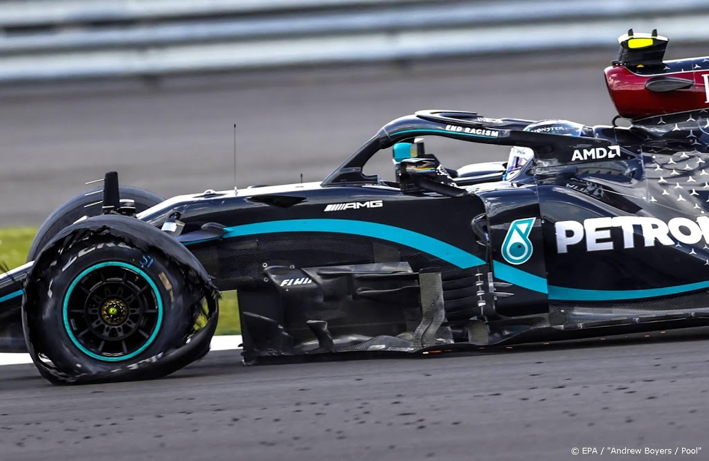 Pirelli zoekt oorzaak lekke banden in slotfase Britse Grand Prix