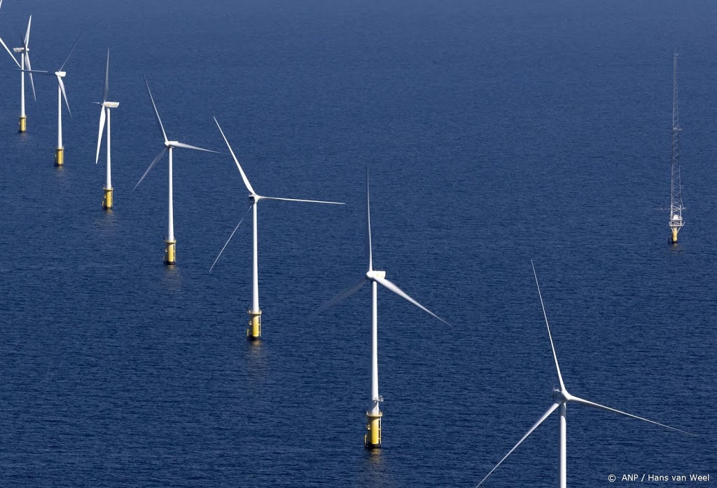 Meer groene stroom door toename windmolens op zee en zonnepanelen