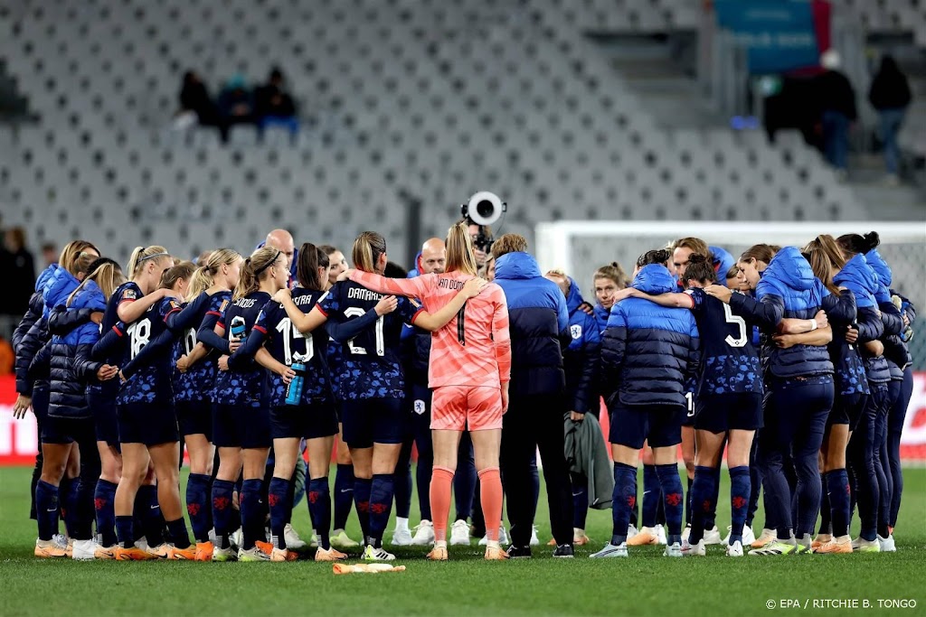 Oranje droomt van meer maar kijkt niet verder dan achtste finales
