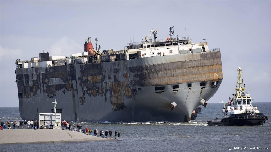 Havenmeester over vrachtschip: hebben ramp weten te voorkomen