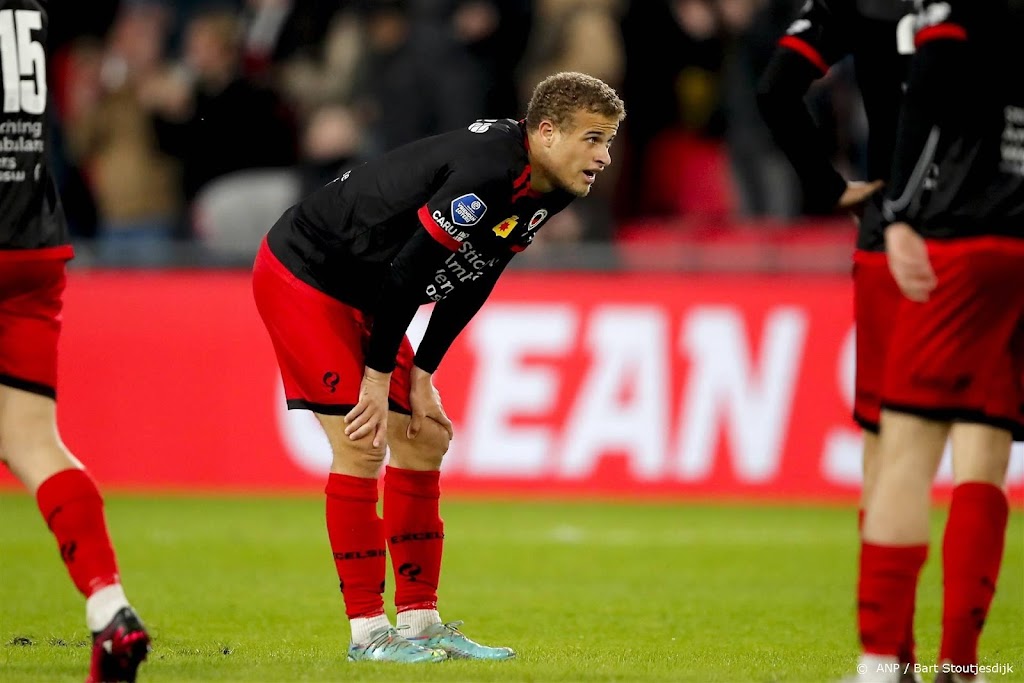 Voetballer Goudmijn verlengt contract bij AZ