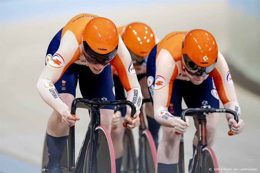 Teamsprintsters opnieuw vierde op WK baanwielrennen