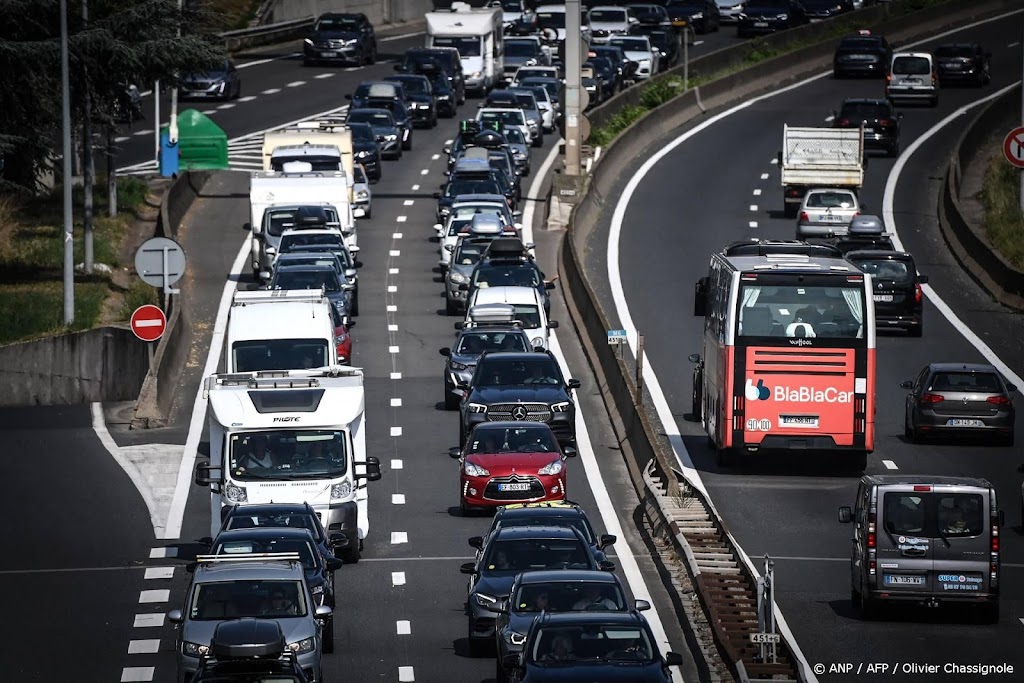 1053 kilometer file op hoogtepunt zwarte zaterdag in Frankrijk