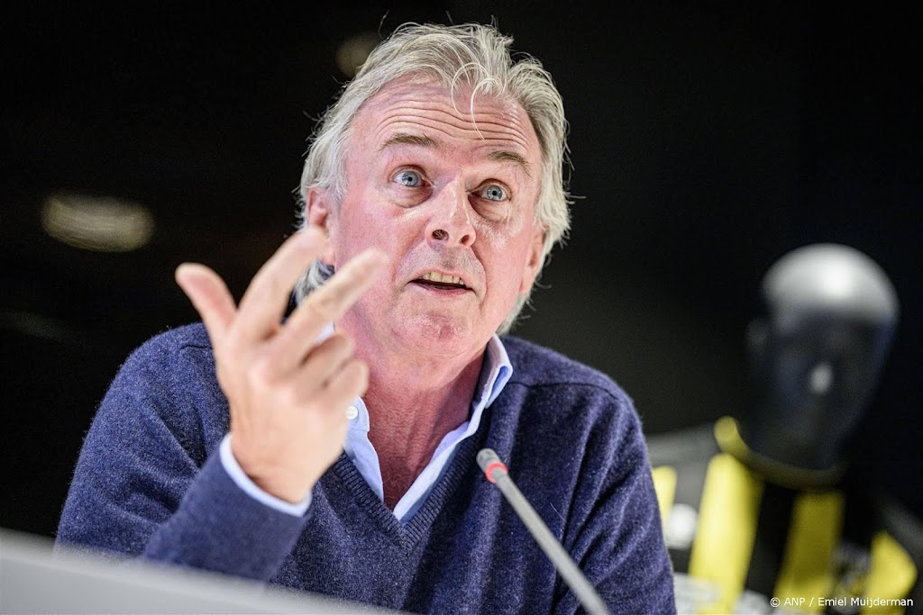 Vitesse-directeur Reijntjes: we kunnen eindelijk gaan voetballen