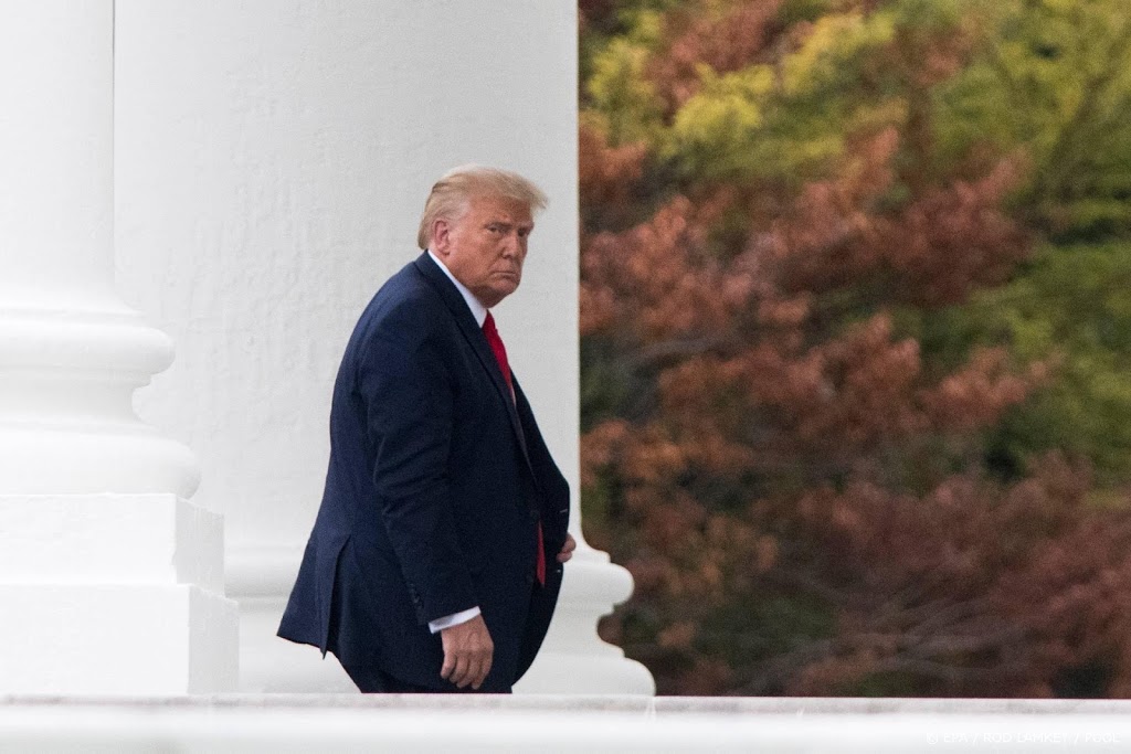 Trump: ga maar twee keer stemmen