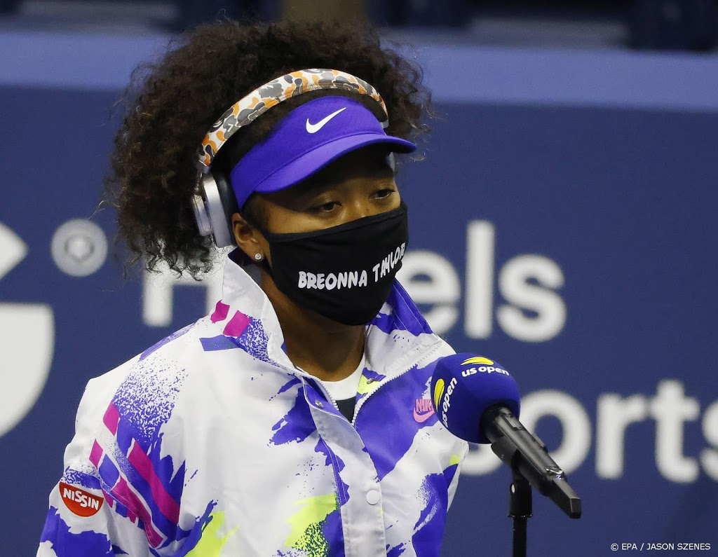 Tennisster Osaka zet protest voort met mondkapjes