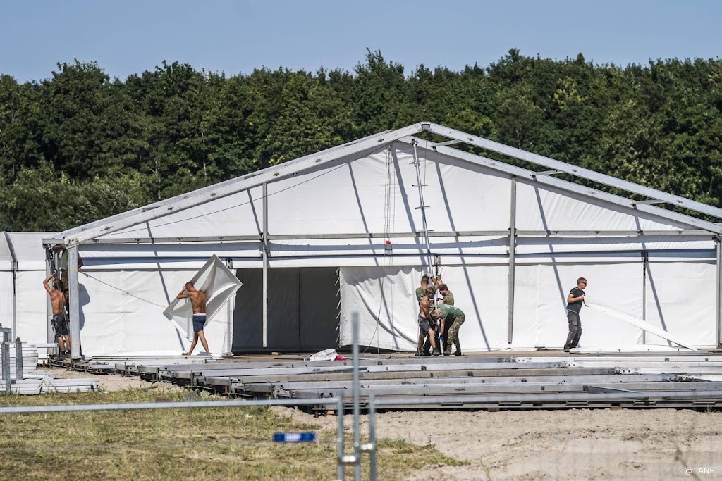 Opbouw noodopvanglocatie Zoutkamp begonnen