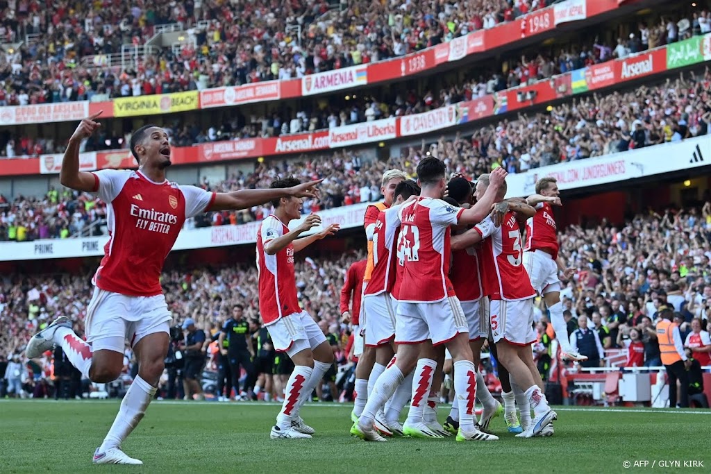 Arsenal wint topper tegen Manchester United 