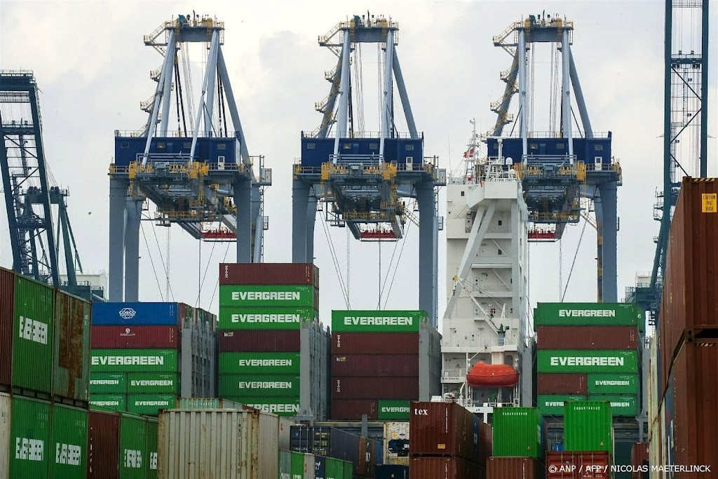 Burgemeester pleit voor luchtafweer bij haven van Antwerpen
