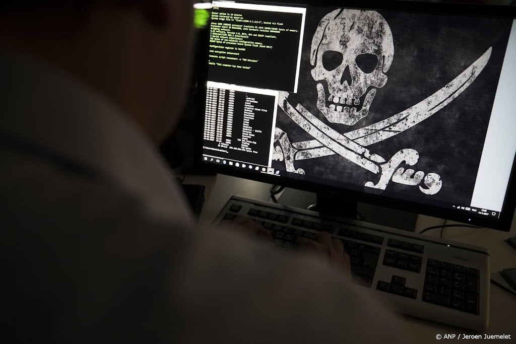 OM en politie waarschuwen voor hybride vormen van cybercrime