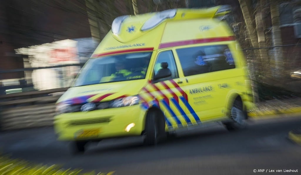 Fietser (13) overleden na aanrijding met auto in Hoorn