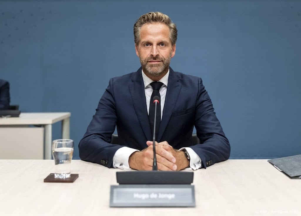De Jonge: meer centrale aansturing nodig bij gezondheidscrisis