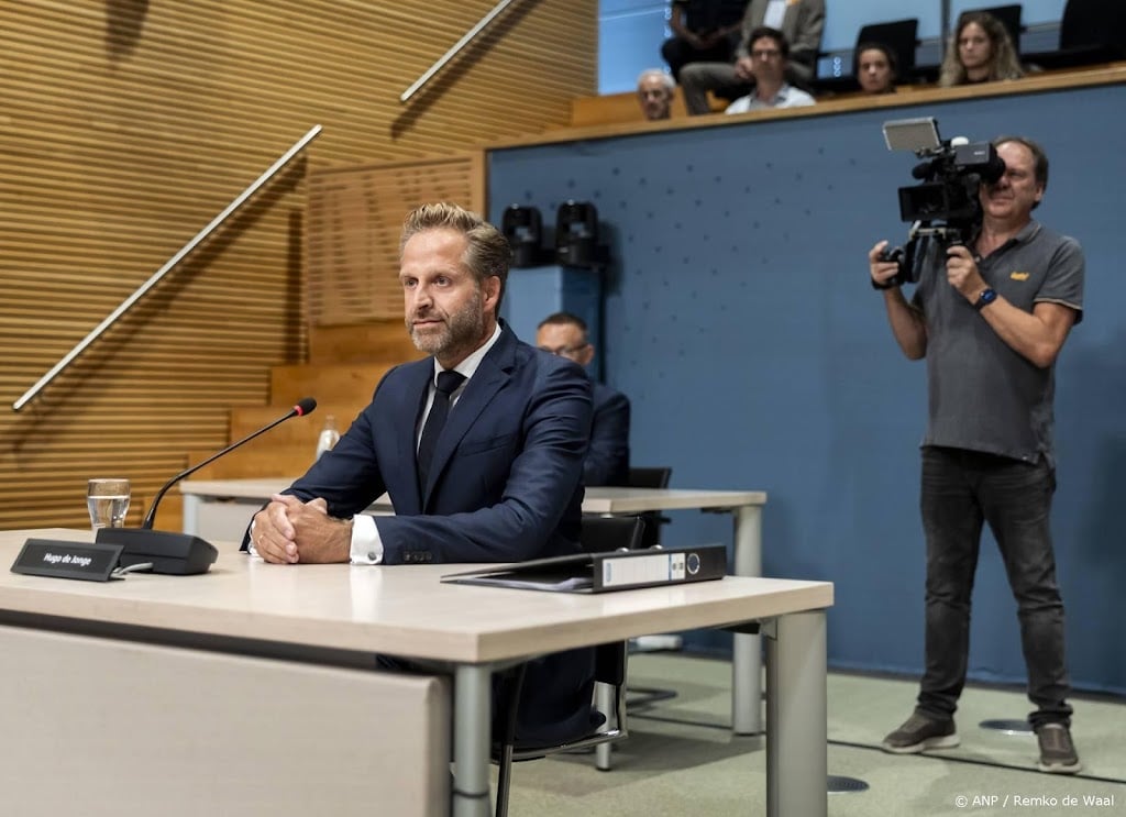 De Jonge was veeleisend: honderden mensen werkten in vakantie