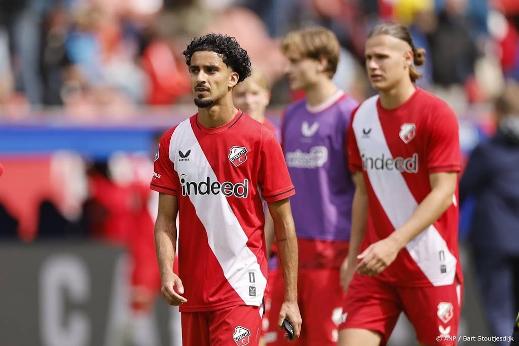 FC Utrecht laat Irakees international Iqbal naar Dundee gaan