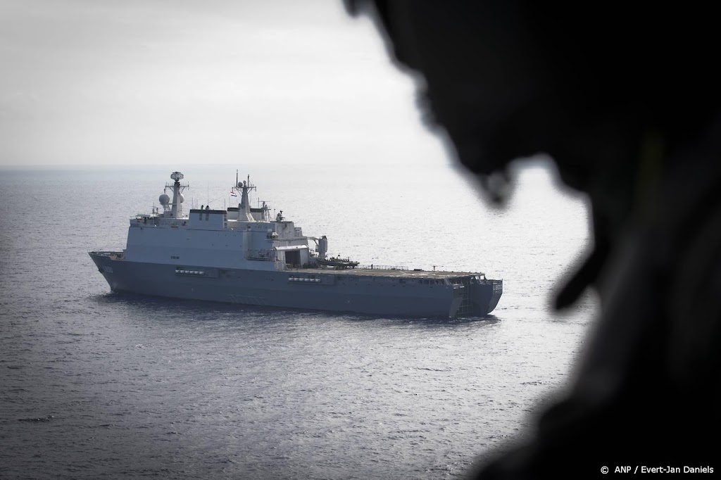 Bemanning marineschip niet van boord in Dublin door coronarisico