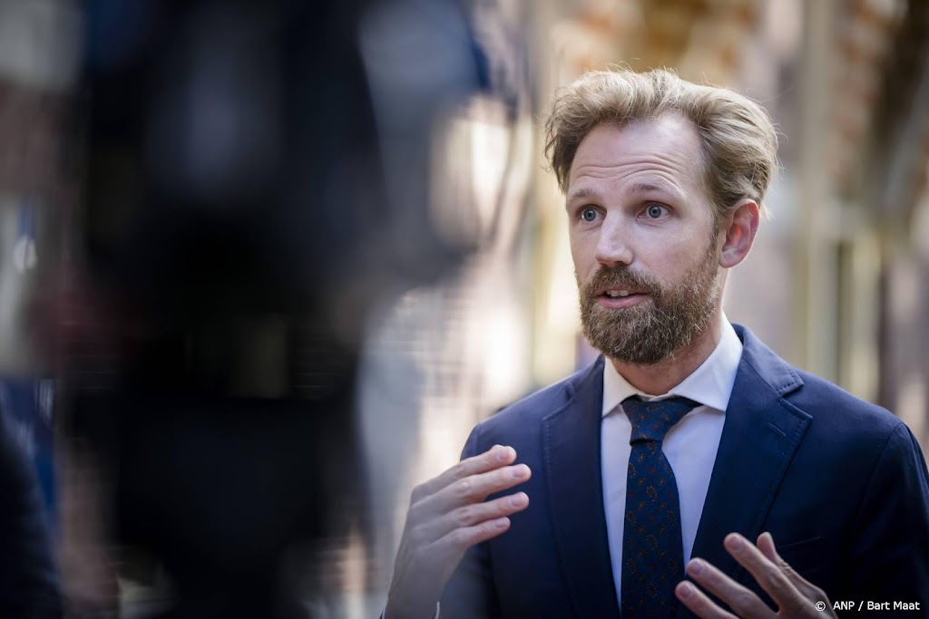 Minister krijgt manifest: seksuele vorming op school moet beter