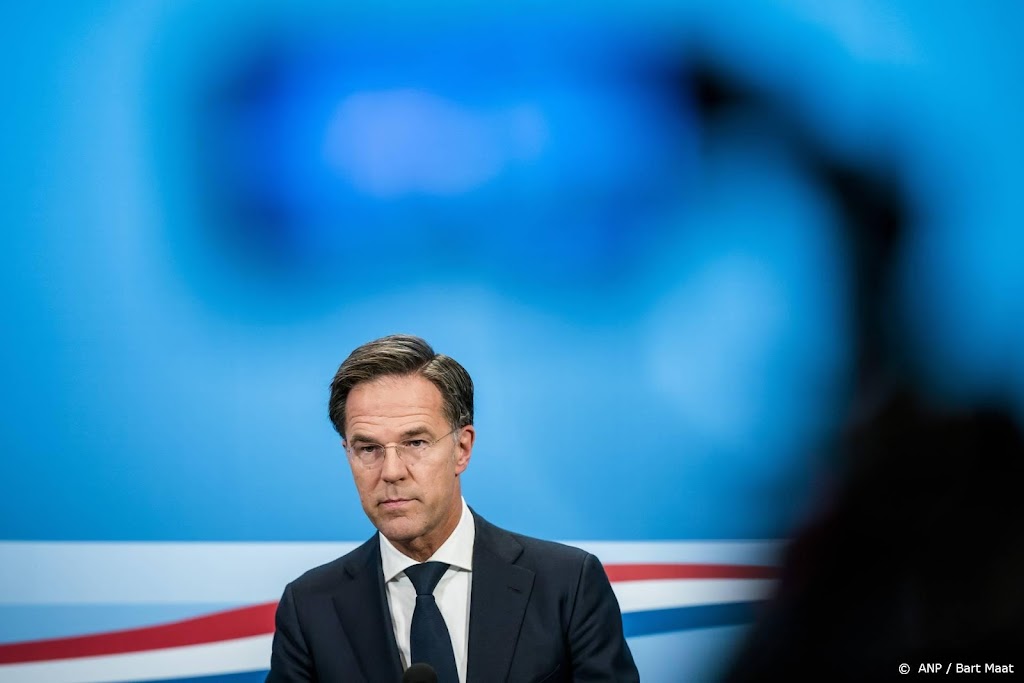 Rutte: ministerie kijkt naar aanpassing bewaarinstructies sms'jes