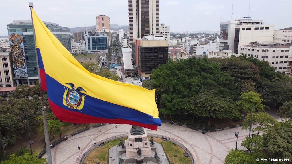 Twee Nederlanders overleden door busongeluk in Ecuador