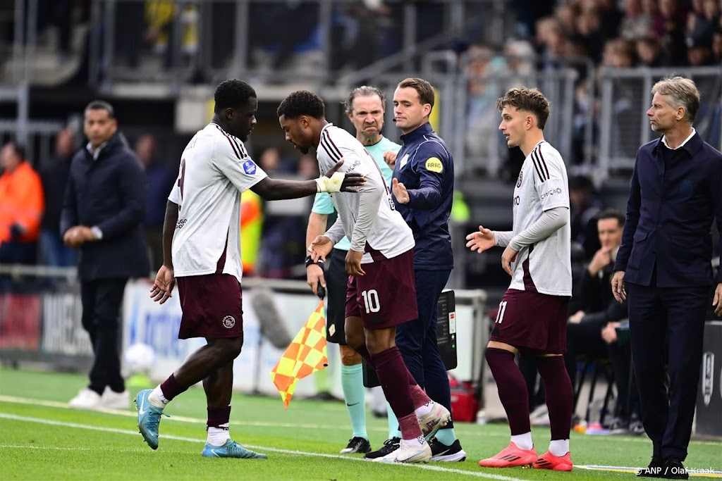 Ajax met Brobbey, Godts en Rasmussen tegen Slavia Praag