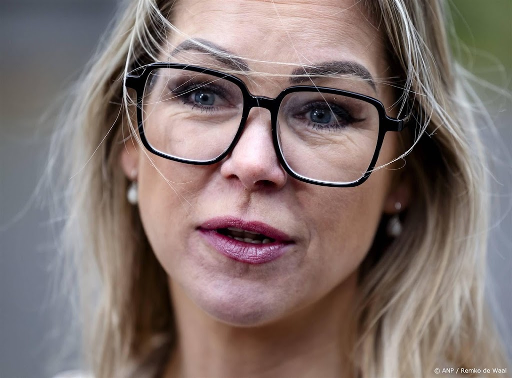 Friese gemeenten vragen Wiersma om vergoeding voor blauwtongvirus