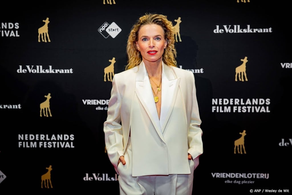 Voor de Meisjes grote winnaar tijdens uitreiking Gouden Kalveren