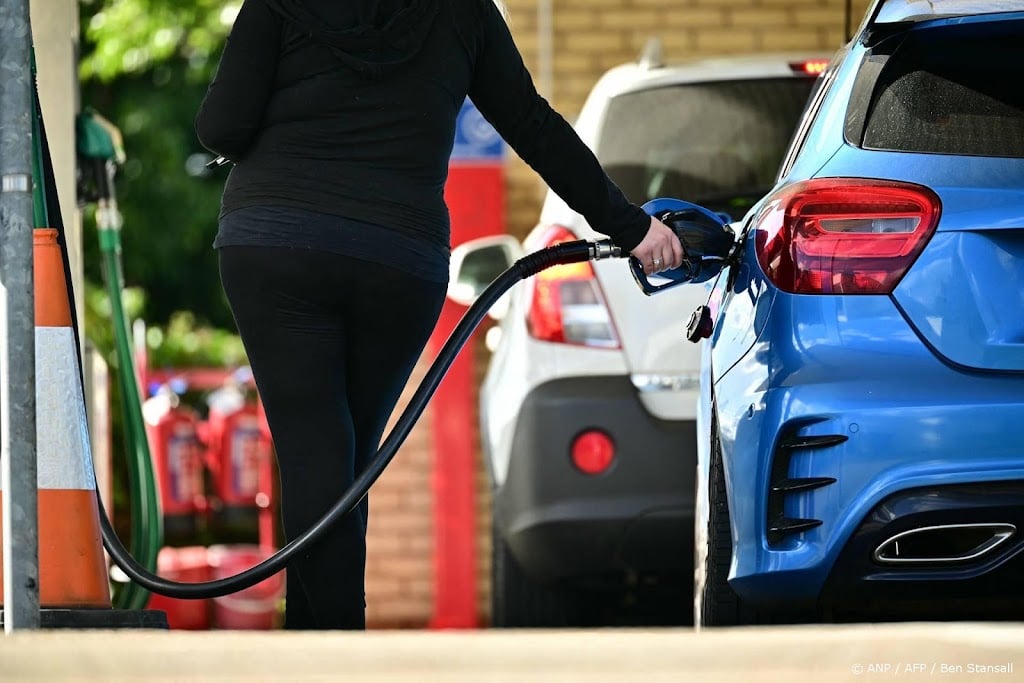 Dieselprijs omlaag na G7-besluit over vrijgave dieselvoorraden