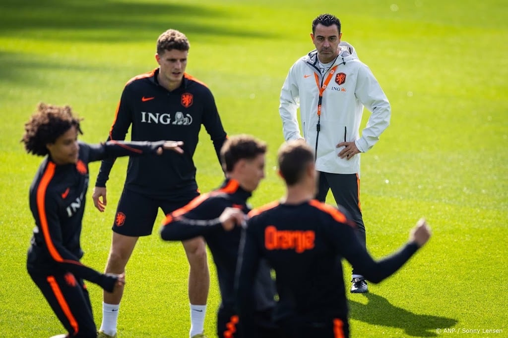 Xavi voert tegen Servië aantal wijzigingen door in opstelling
