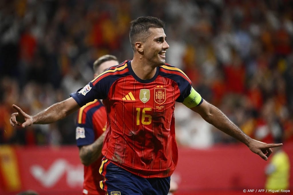 Spanje boekt tegen Tsjechië derde zege in Nations League
