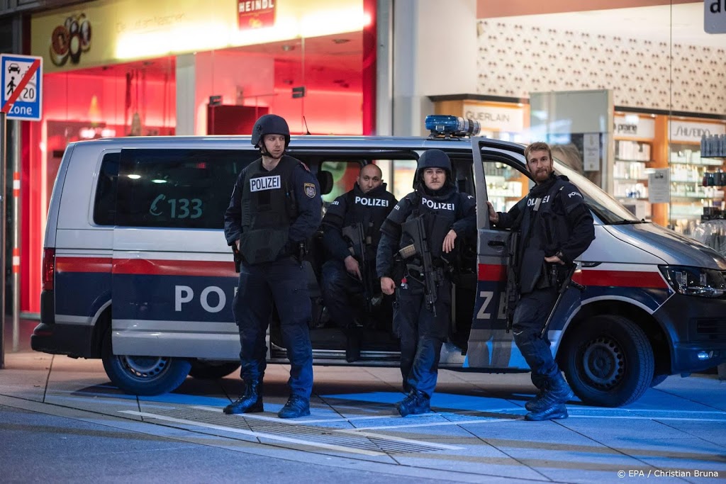 Veertien arrestaties in verband met aanslag Wenen