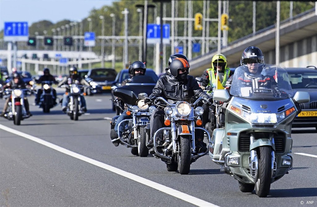 Motoren blijven populair, maar wel iets minder dan in september