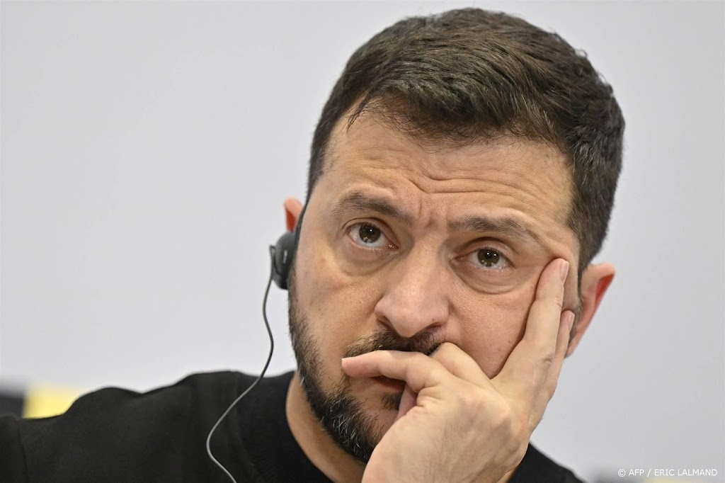 Zelensky bekijkt voors en tegens van presidentsverkiezingen 