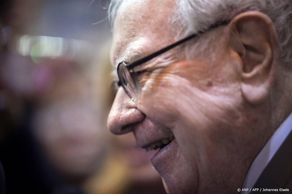 Warren Buffett verkoopt voor miljarden aan aandelen Apple