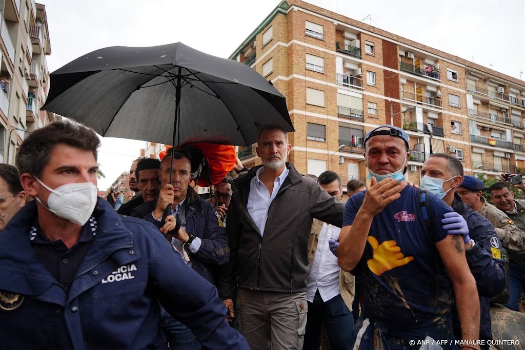 Protesten in Spanje tijdens bezoek Spaanse koning aan rampgebied